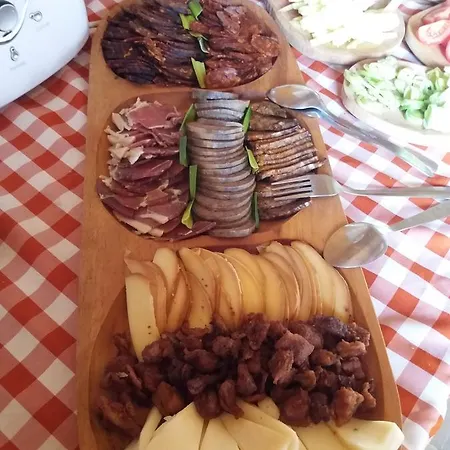 Vetési Vendégház *